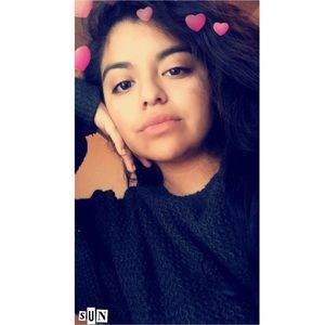 Meet your Posher, Johana